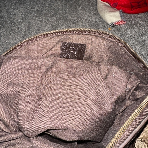 Gucci Charm Convertible Dome Satchel GG Canvas with Leather Medium - Picture 13 of 17